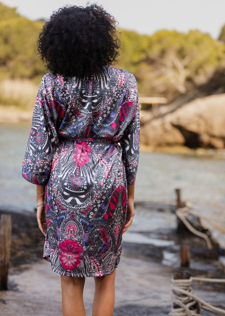 ak-collection-zuri-summer-kimono-lifestyle-2